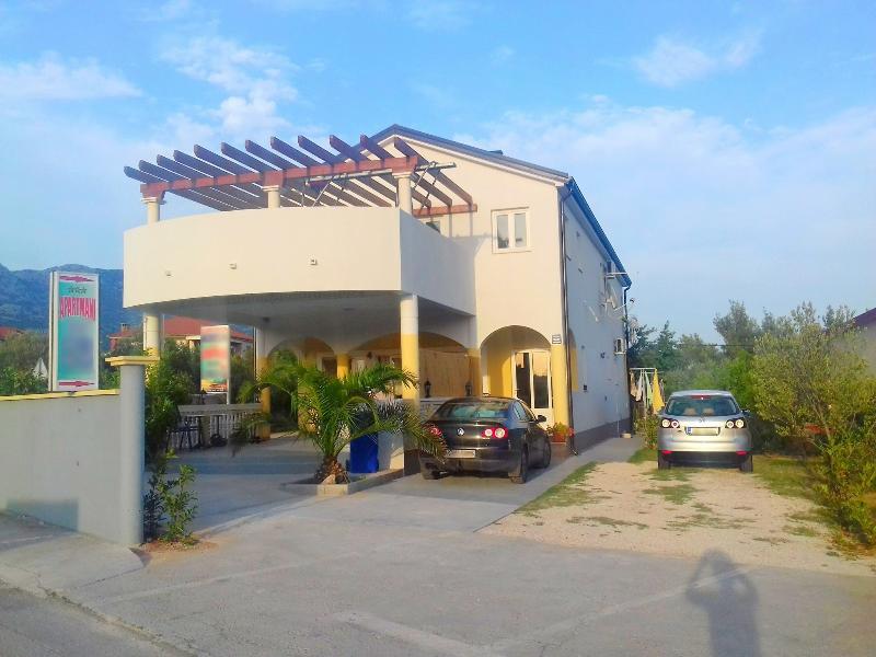 Apartments Bucic Zadar Exterior foto